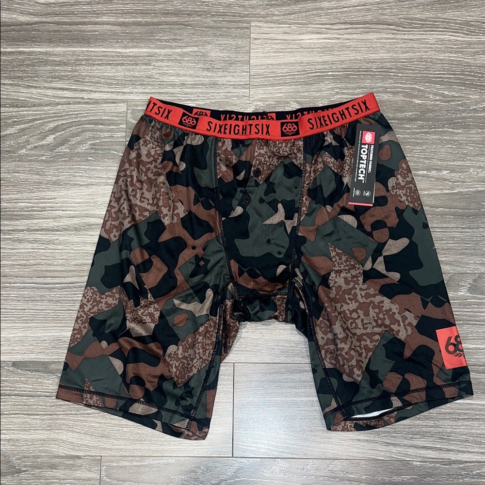 686 Men's Camouflage Thermal Shorts